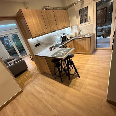 Vasilis Luxury Apartment Ateny Zewnętrze zdjęcie